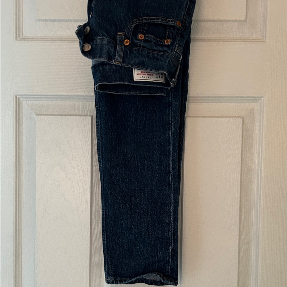 Gap cheeky straight high rise jeans. 
Size 24/00